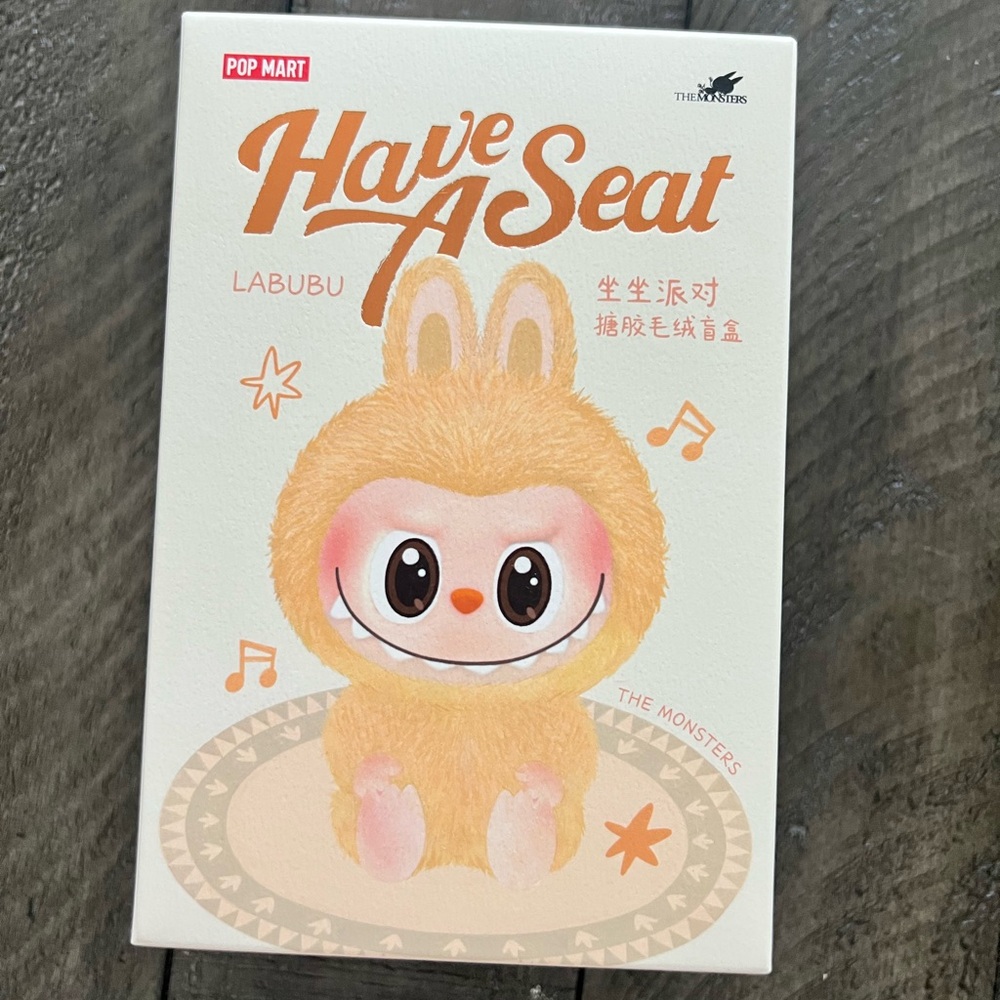 AUTHENTIC NEW Pop Mart LABUBU Have a Seat Vinyl Plush - QUQU (SEALED BOX)
